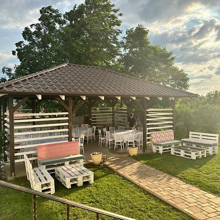 Motel Dacia Sebes  Bagian luar foto