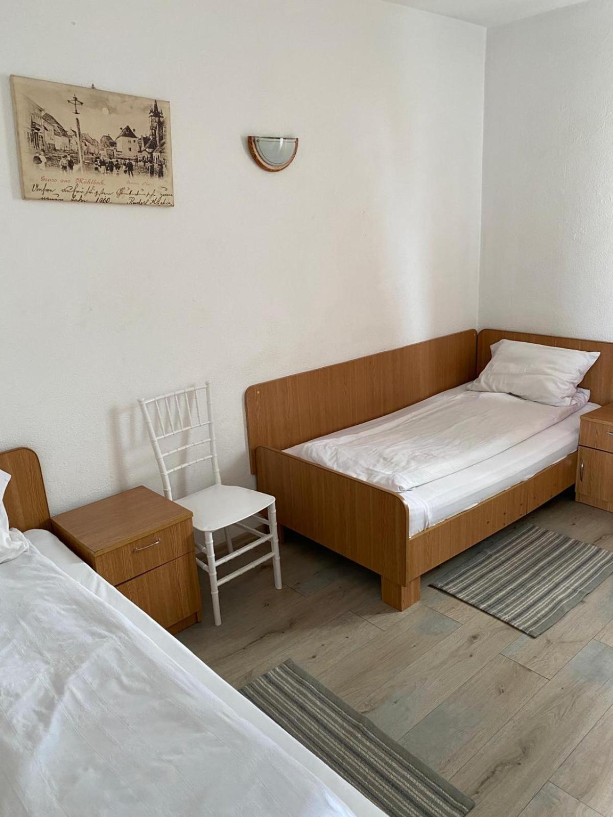 Motel Dacia Sebes  Bagian luar foto