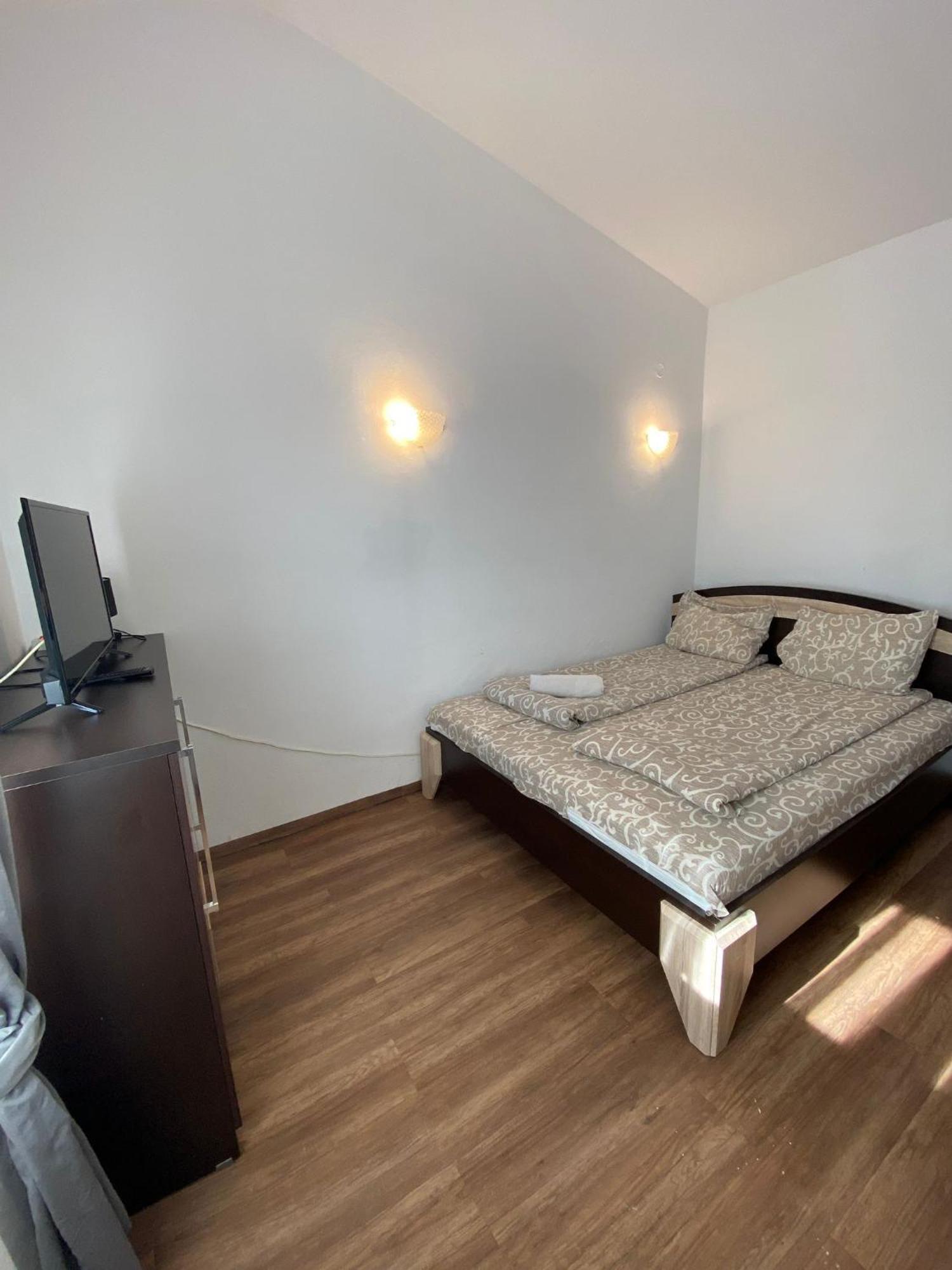 Motel Dacia Sebes  Bagian luar foto