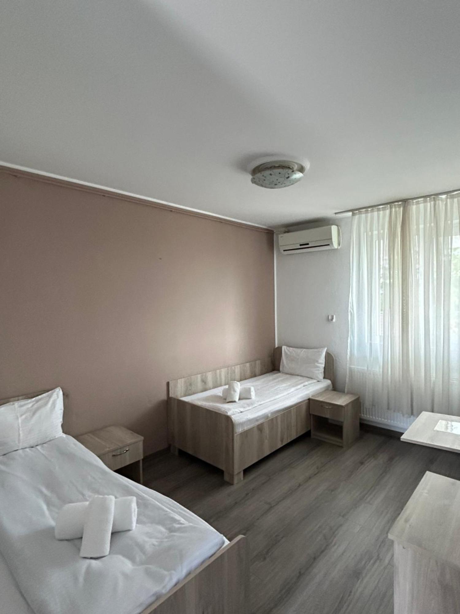 Motel Dacia Sebes  Bagian luar foto